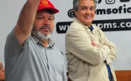 Vereador Landmark Rios e Carlos Bernardo participam de assembleia da ACP em defesa da valorização dos professores