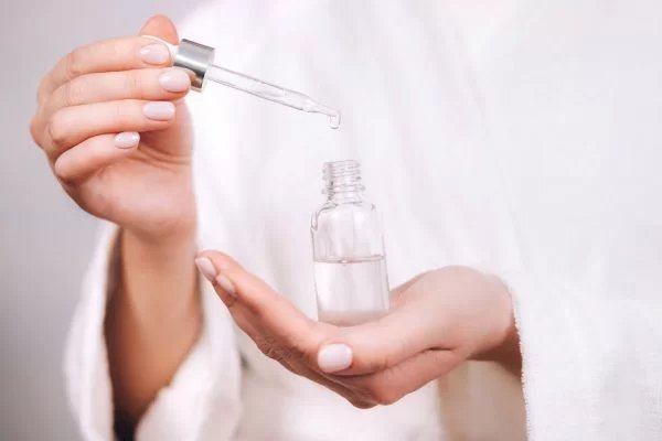 Retinol em alta: substância que previne envelhecimento exige cuidados