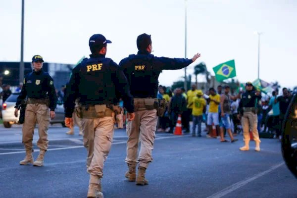 PRF emitiu só 8 multas durante bloqueios de rodovias que cortam o DF