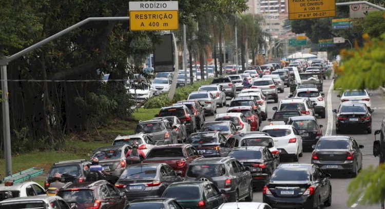 Governo de São Paulo perde mais de R$ 5 bilhões com calote no IPVA