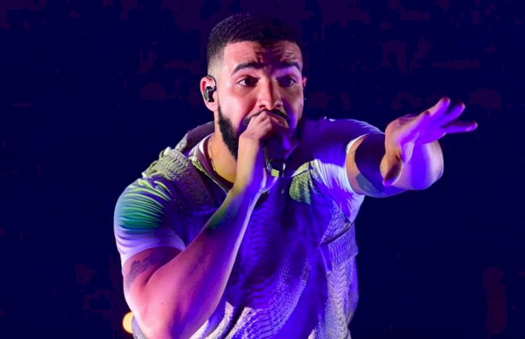 Serasa reage à notícia de que Drake ainda não devolveu cachê do Lolla