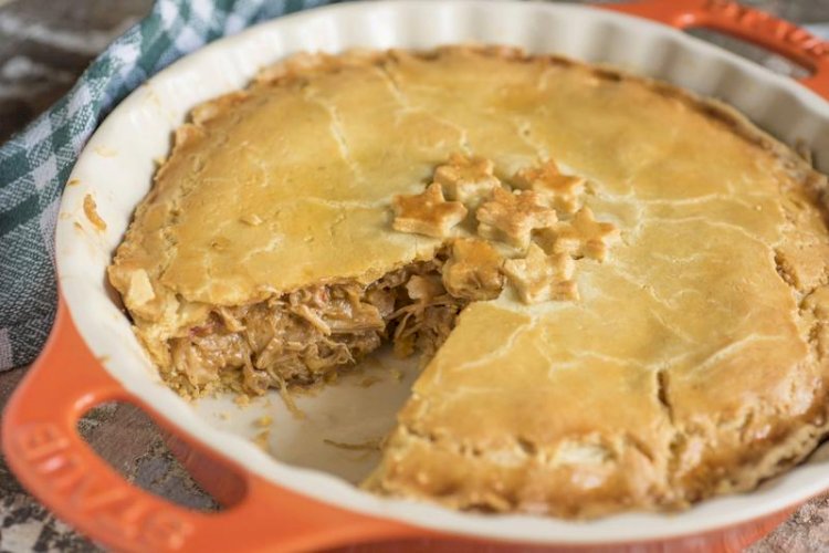 Torta de frango cremosa