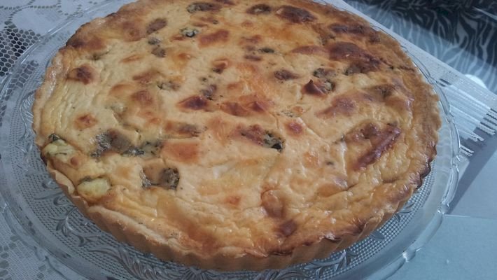 QUICHE QUATRO QUEIJOS