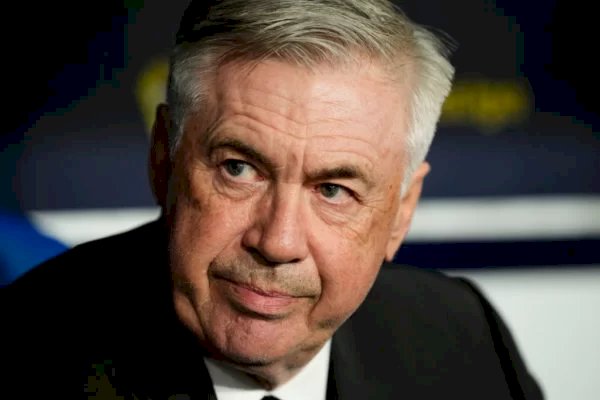 Ancelotti não se ilude com vantagem do Real Madrid contra o Chelsea