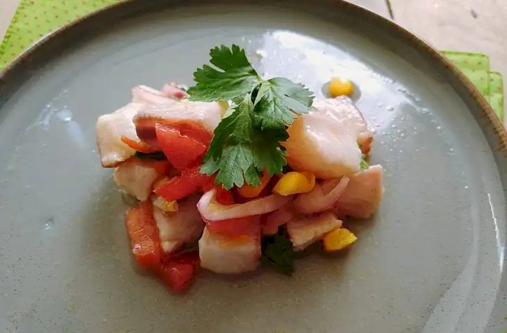 Ceviche de tilápia fácil