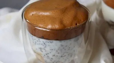 Overnight oats com café cremoso