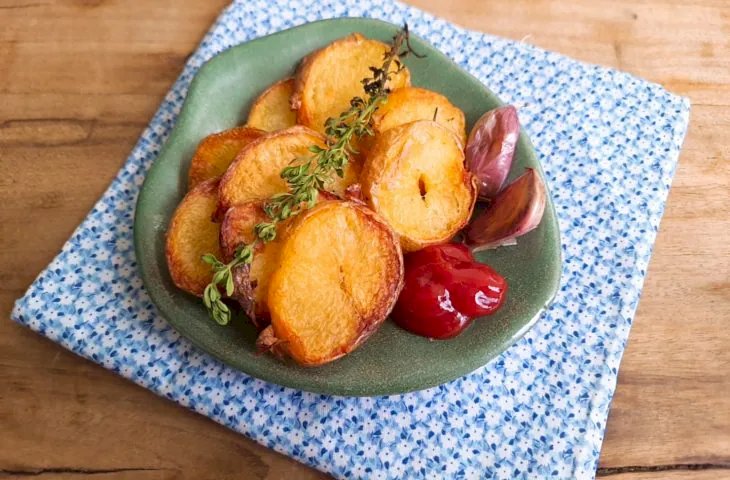 Batata rústica na airfryer