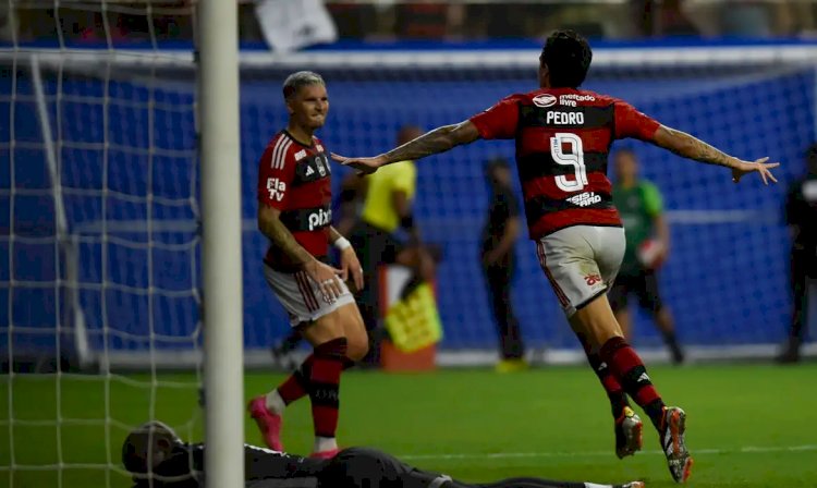 Flamengo estreia com goleada no Campeonato Carioca