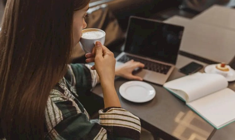 Estabelecimentos podem proibir uso de notebooks sem infringir a lei