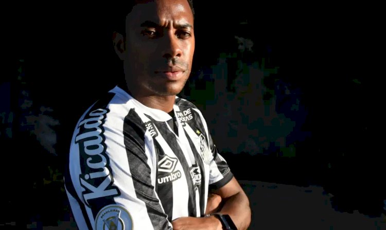 Robinho passa noite na cadeia e ficará uma semana em cela separada