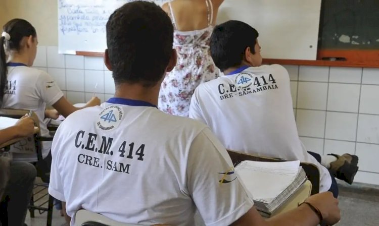 Pé-de-Meia: estudantes nascidos em março e abril recebem hoje R$ 200