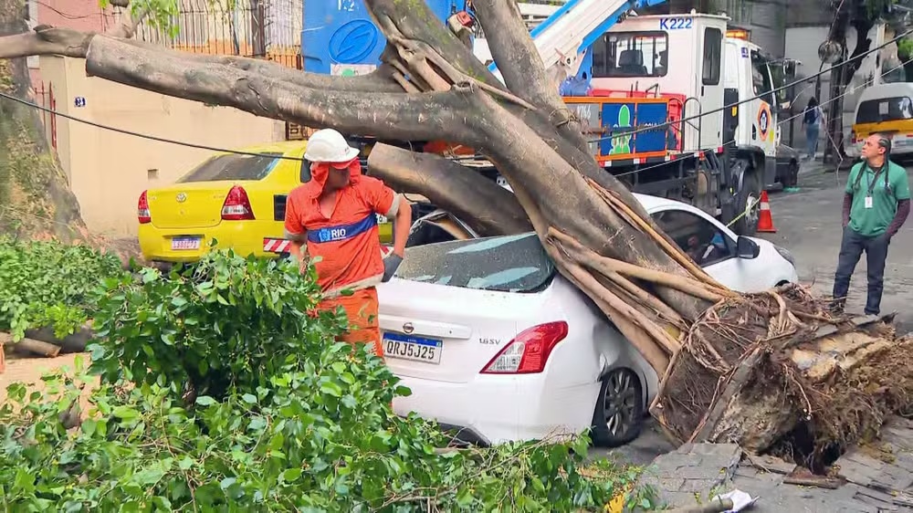 Tempo no Rio de Janeiro nesta quarta-feira (30) tem calor, sol entre nuvens e possibilidade de chuva